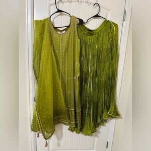 Green long shirt with wide plazo pants